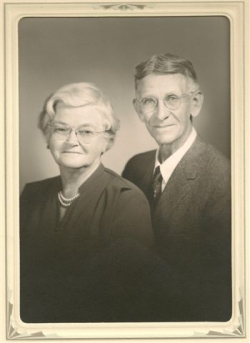 Grace Melissa (Euwer) and Clarence Elmer Ervin, 50th Wedding Anniversary